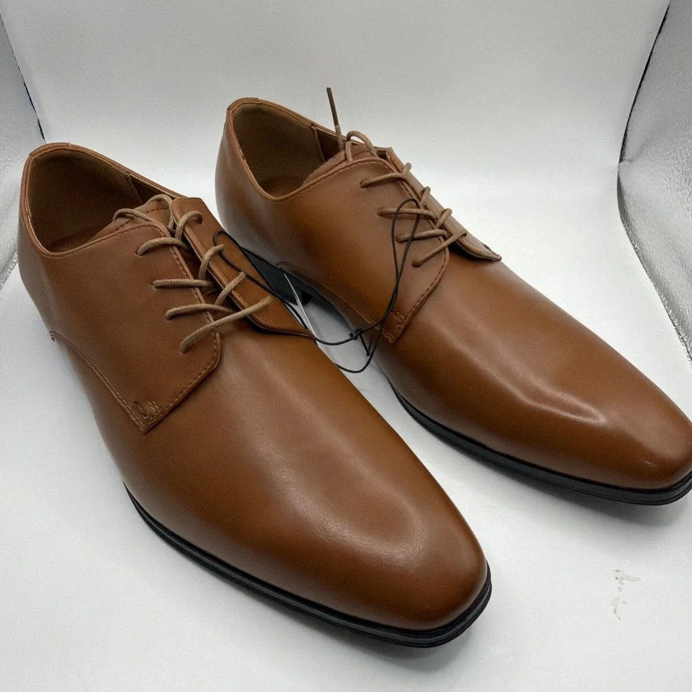 Perry Ellis Men's Faux Leather Derby Lace-Up Dress or Casual Shoe Brown Size 9.5